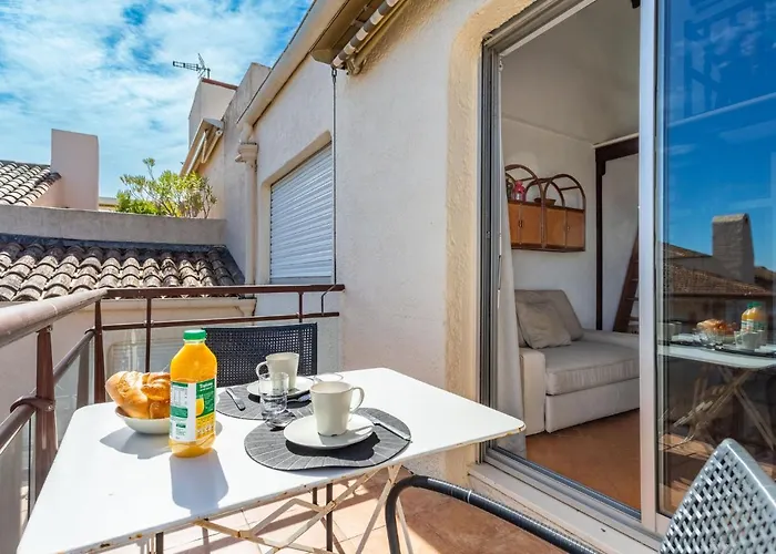 Heraclee-1 By Interhome Сен-Тропе